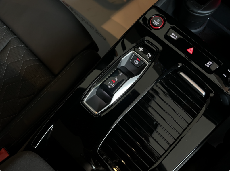 Audi S6 Sportback e-tron 2026: Sedan thuần điện hiệu năng cao đầu tiên của Audi tại Việt Nam
