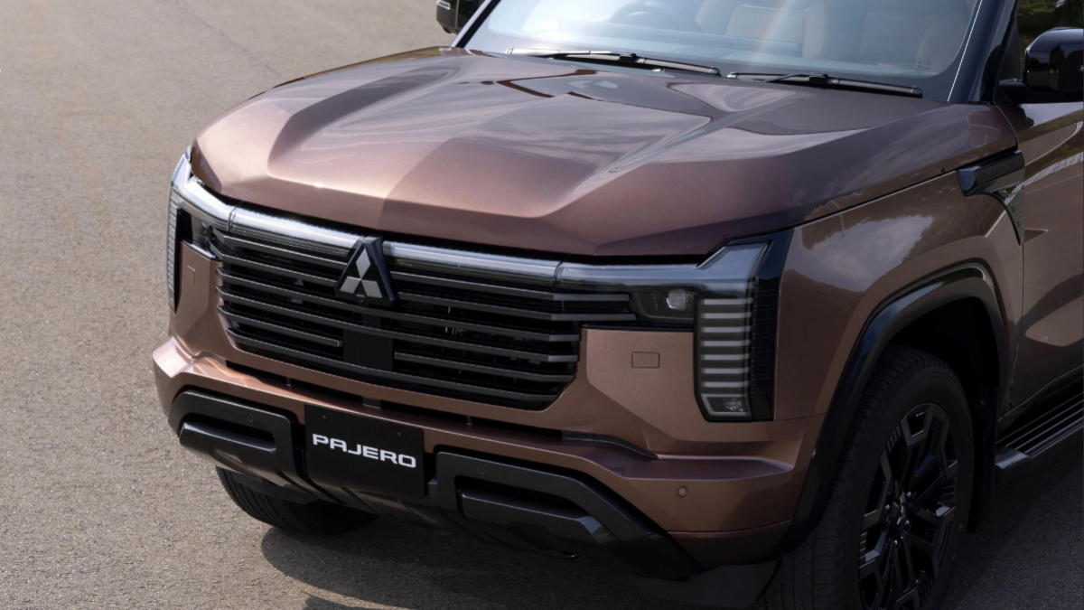 Thiết kế đầu xe của Mitsubishi Pajero thế hệ thứ 5. Ảnh: Mitsubishi Pajero.