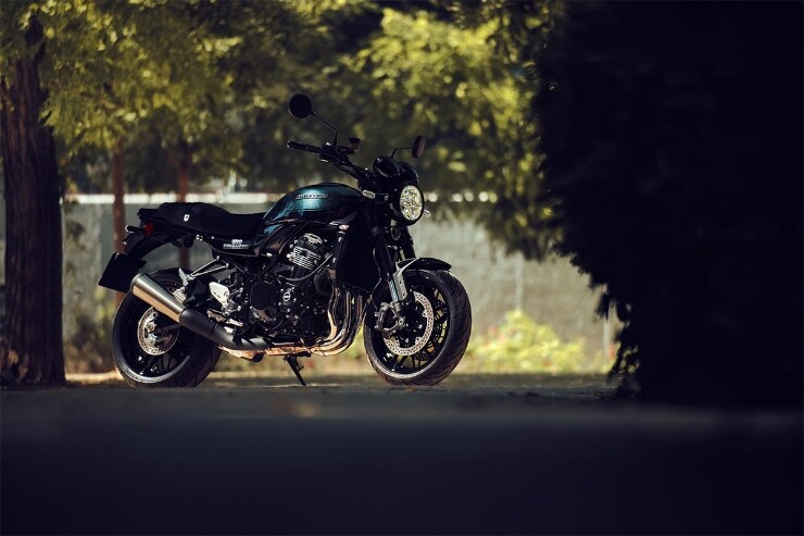 Kawasaki Z650RS 2027 xuất hiện với bản Black Ball Edition đậm chất “ngầu” - 4