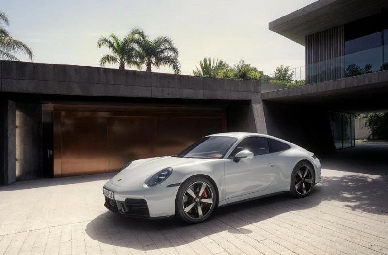 Cập nhật bảng giá xe hãng Porsche mới nhất tháng 8/2026.