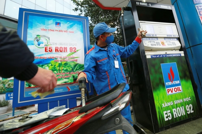 Giá xăng dầu chiều nay 19/9: Xăng E10 RON 95 lên 25.630 đồng/lít, E5 RON 92 sắp ‘đụng trần’, giá đầy bình các mẫu xe số ảnh 1