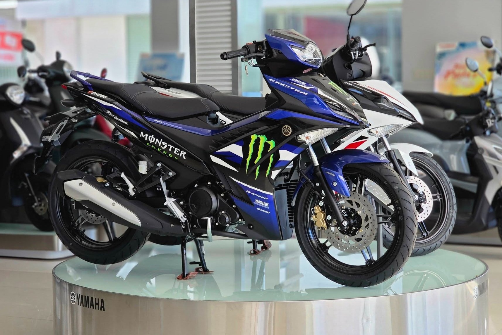Động cơ Exciter 155 Monster