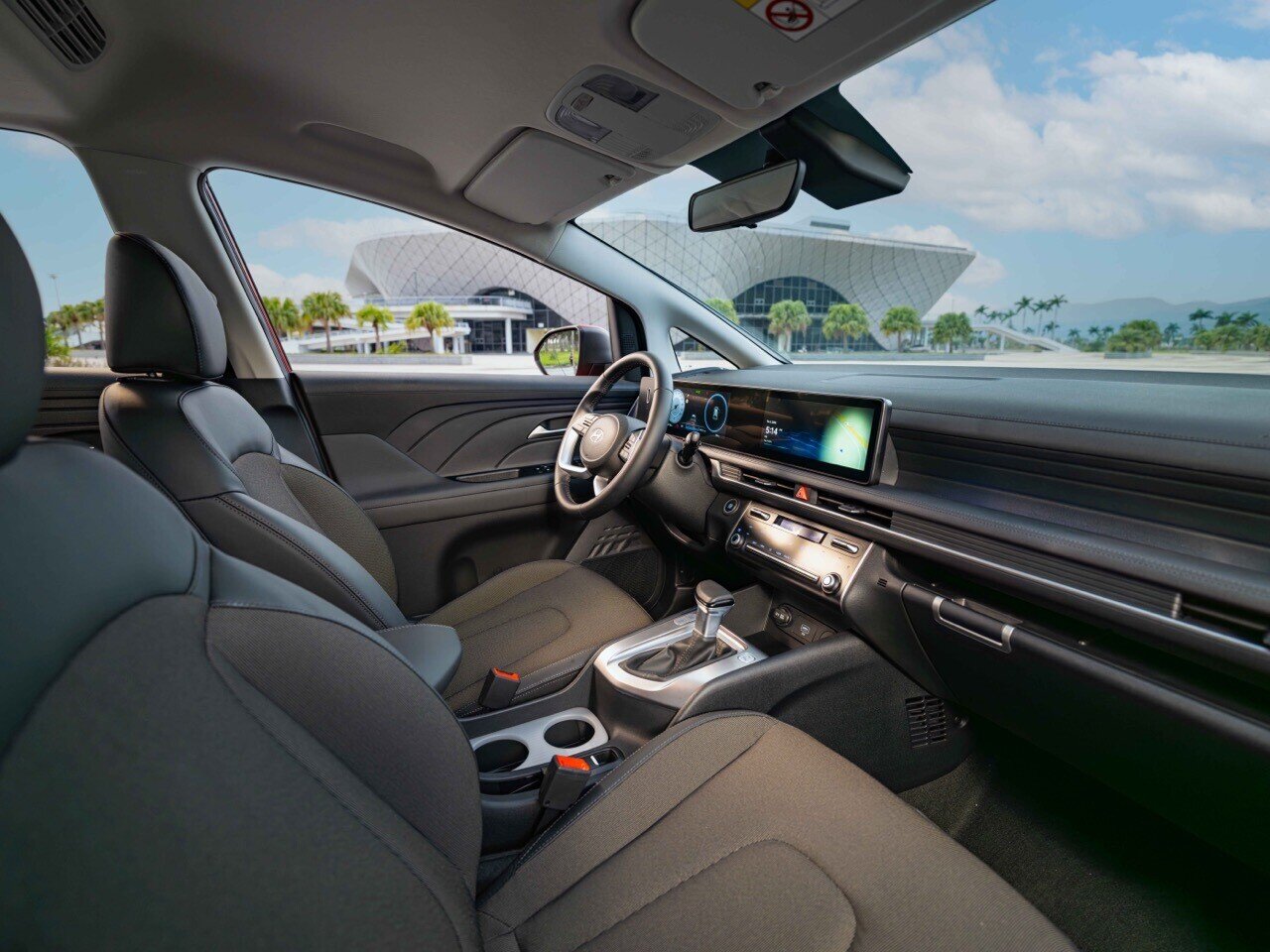 Hyundai Stargazer mới có thiết kế nội thất hiện đại, tương tự như các mẫu xe cao cấp như Tucson và SantaFe.