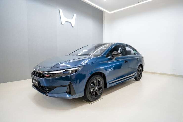 Đây là những mẫu sedan bình dân cực hút khách hiện nay - 5