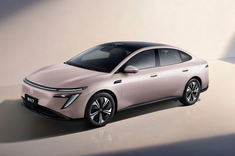 Xe điện Nissan mạnh 268 mã lực, phạm vi hoạt động 635 km, giá chưa tới 500 triệu đồng - Hình 2