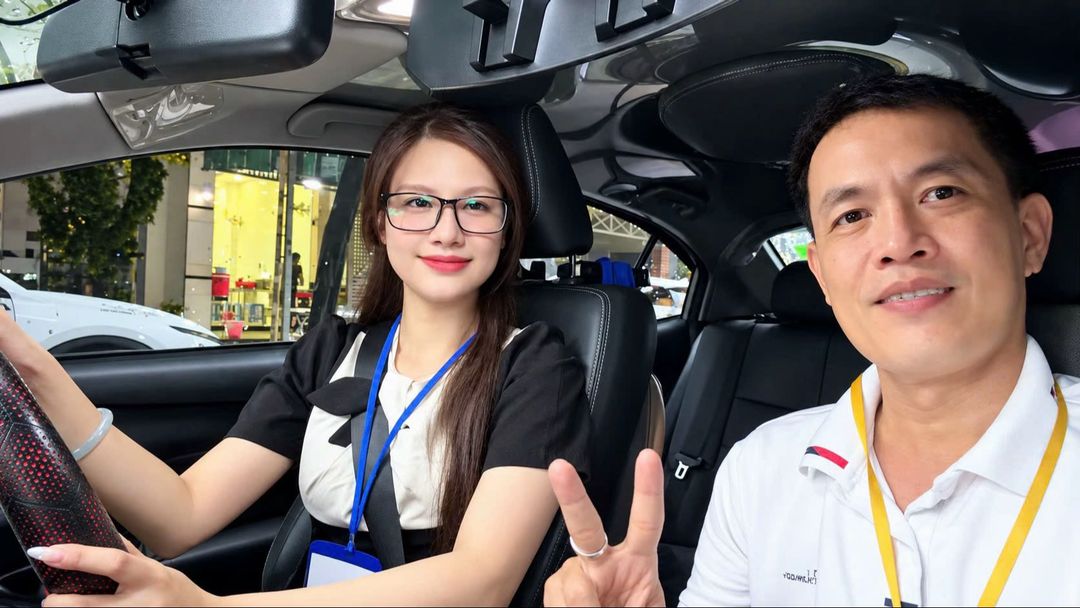 Car360 cover