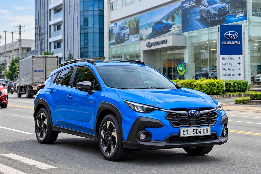 Crosstrek e-Boxer Hybrid