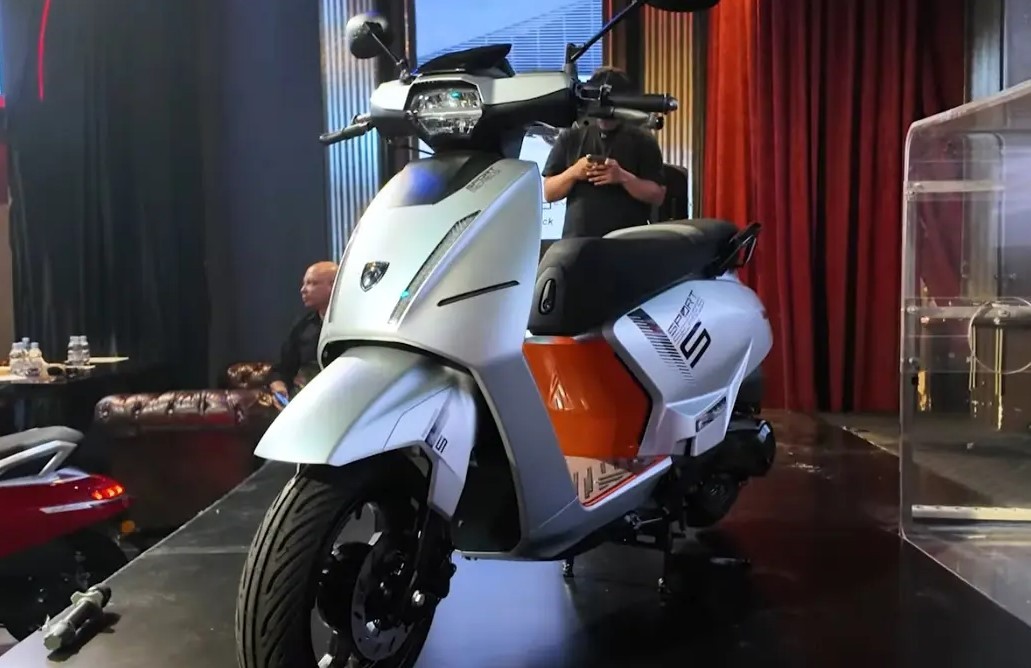 Quyết hạ gục Honda SH, ‘huyền thoại xe ga’ 125cc của Pháp ra mắt: Thiết kế sang hơn SH Mode, có ABS 2 kênh, giá mềm