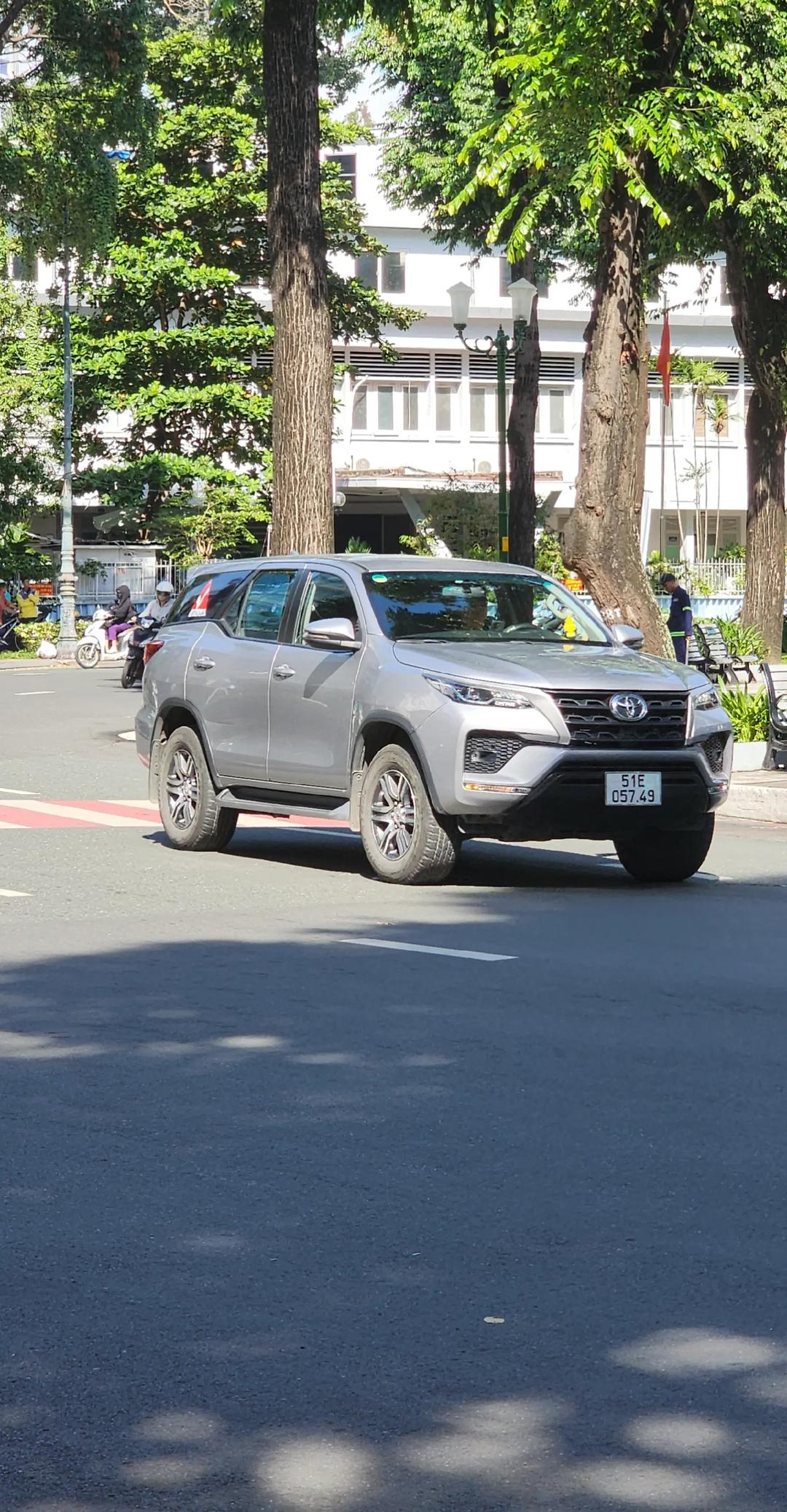 Car360 cover