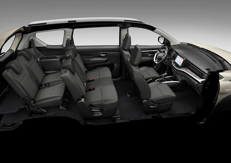 Hàng ghế thứ ba Suzuki XL7 Hybrid