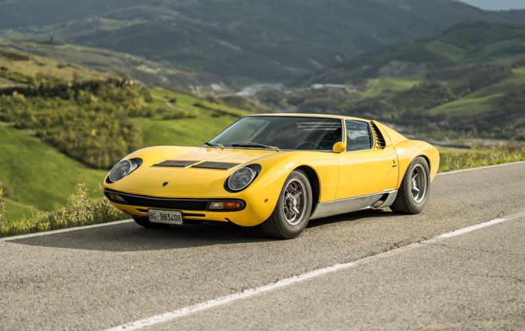 Hình Lamborghini SV