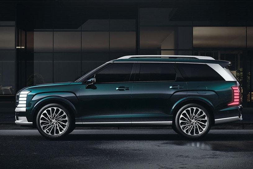 Chủ xe Hyundai Palisade Hybrid mê loạt công nghệ: Chìa khóa điện thoại, HUD và camera tích hợp