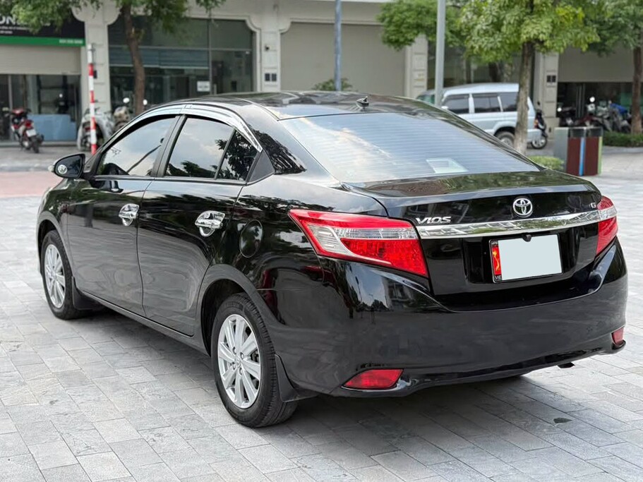 Mới lấy bằng lái, có nên mua mẫu xe Nhật cũ để luyện tay lái? - 2
