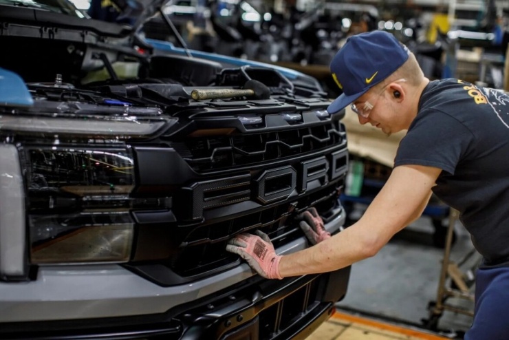 Việc tạm dừng sản xuất Ford F-Serie được cho là do thiếu nhôm.