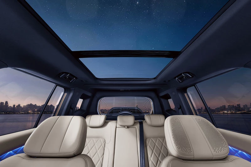 SUV địa hình công suất 782 mã lực, giá gần 600 triệu đồng - Hình 8
