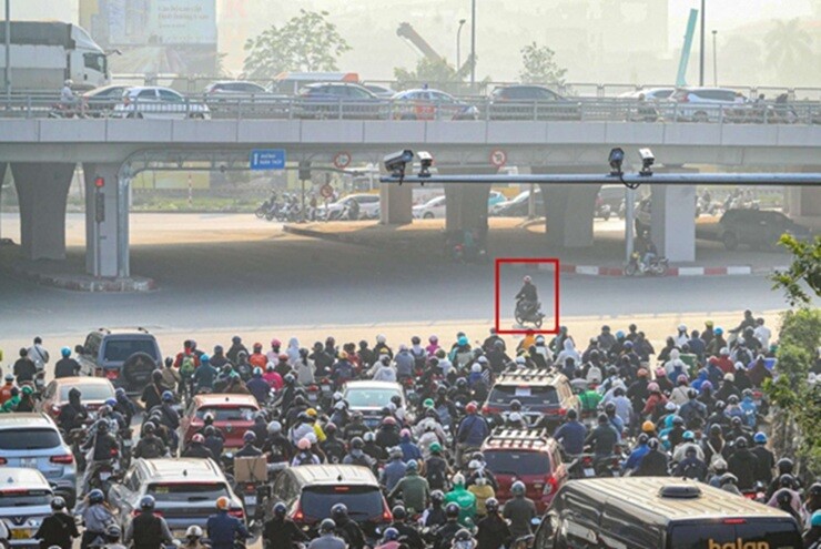Chủ xe máy tá hỏa khi bị phạt nguội cả chục triệu đồng sau khi tra VNeTraffic - 2