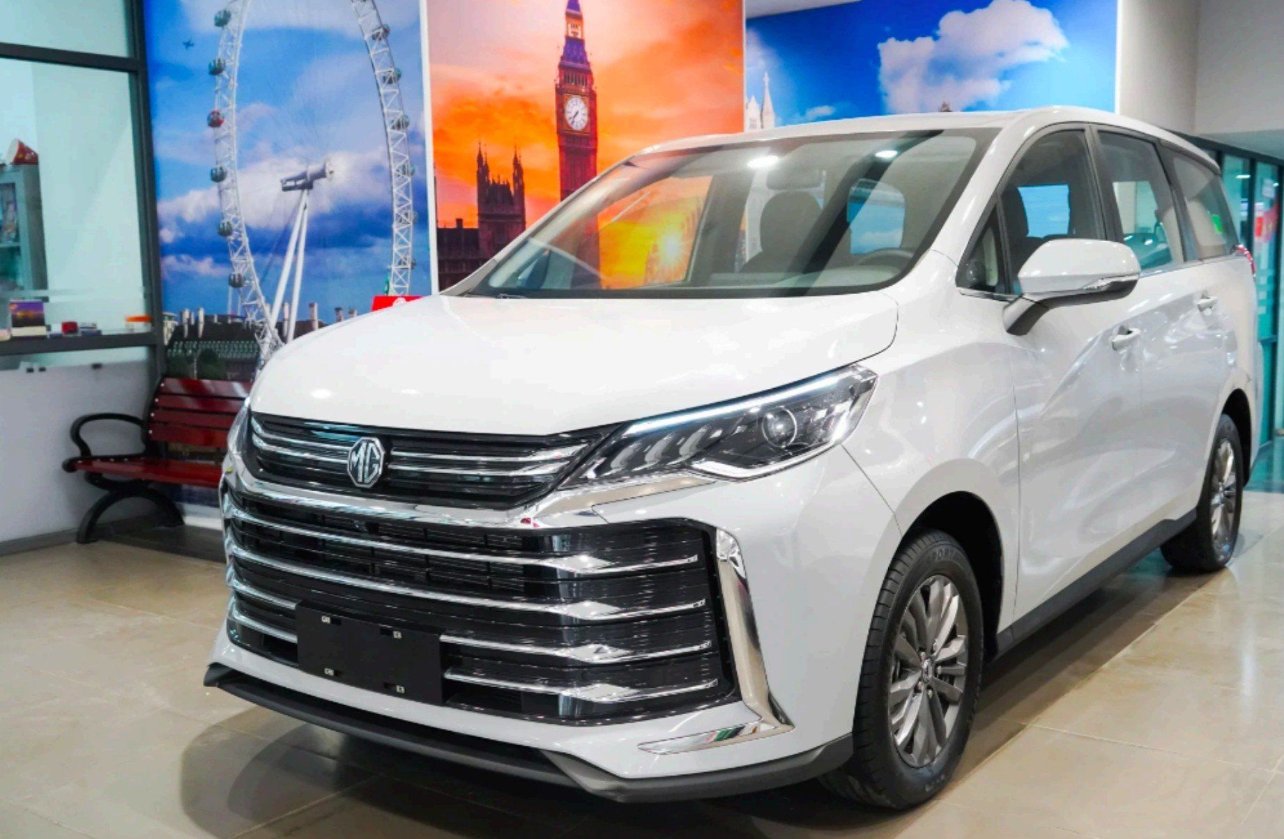 MG G50 được nhiều người chạy dịch vụ đánh giá cao về khả năng vận hành và không gian rộng rãi. Ảnh MG Láng Hạ.