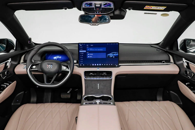 Xe sedan dài hơn 5 mét, công suất 237 mã lực, giá hơn 800 triệu đồng - Hình 5