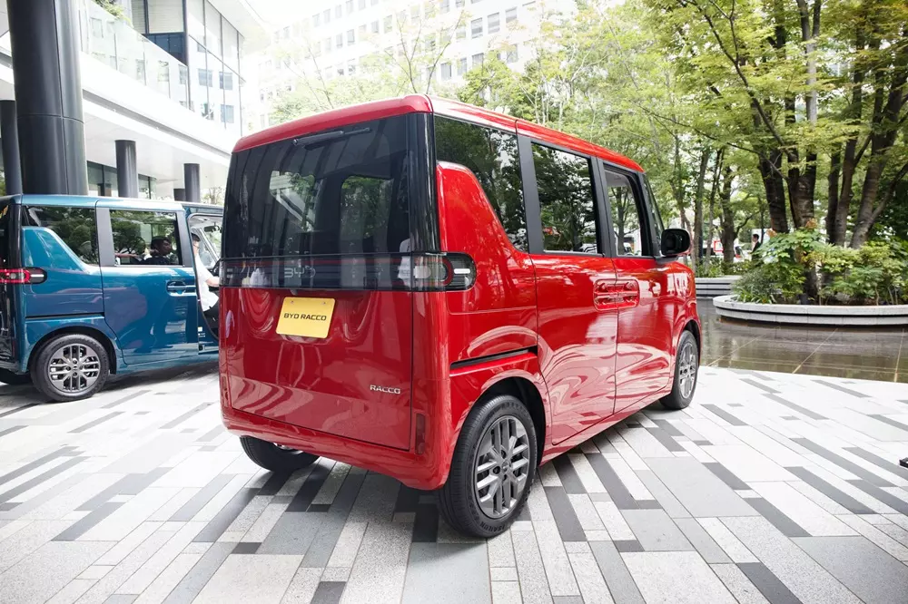 "Xe hộp diêm" BYD Racco ra mắt với giá niêm yết thấp nhất phân khúc nhưng giá lăn bánh lại cao nhất - Ảnh 4.