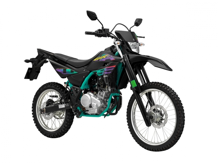 WR155 Black 02