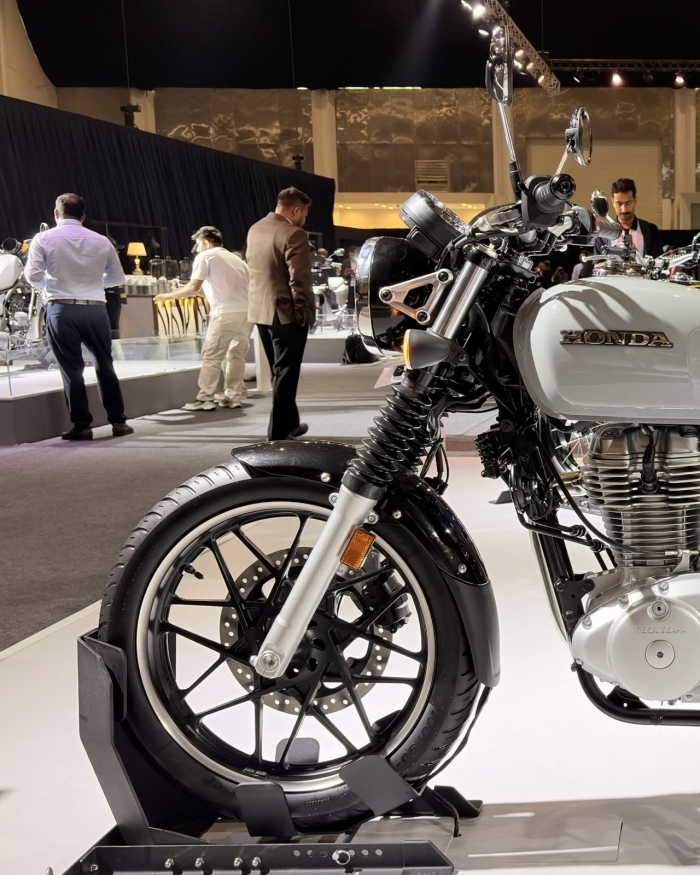 HONDA-CB500-1