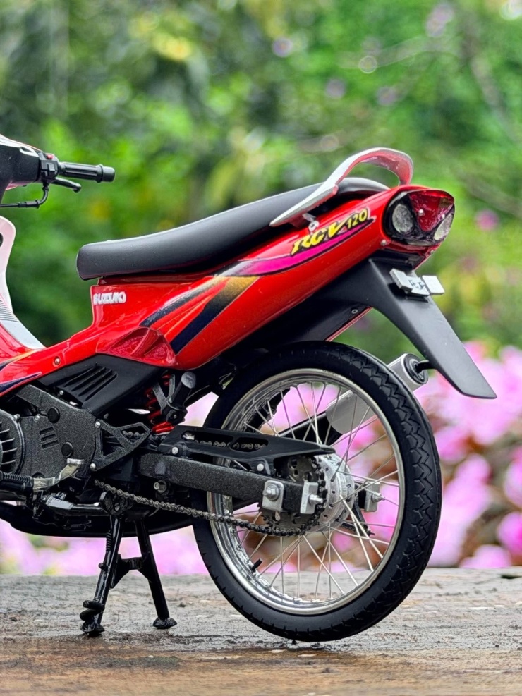 Ông bố trẻ ở Đà Lạt tái hiện huyền thoại ‘Su Xì po’ chỉ nằm trong lòng bàn tay - 4