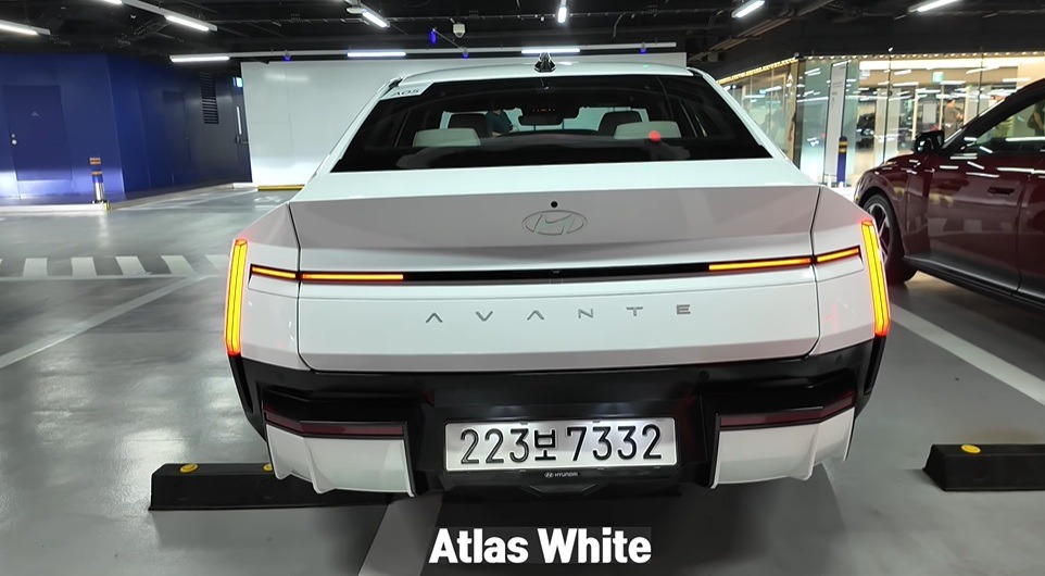 Elantra 2027 ngoại thất phía trước