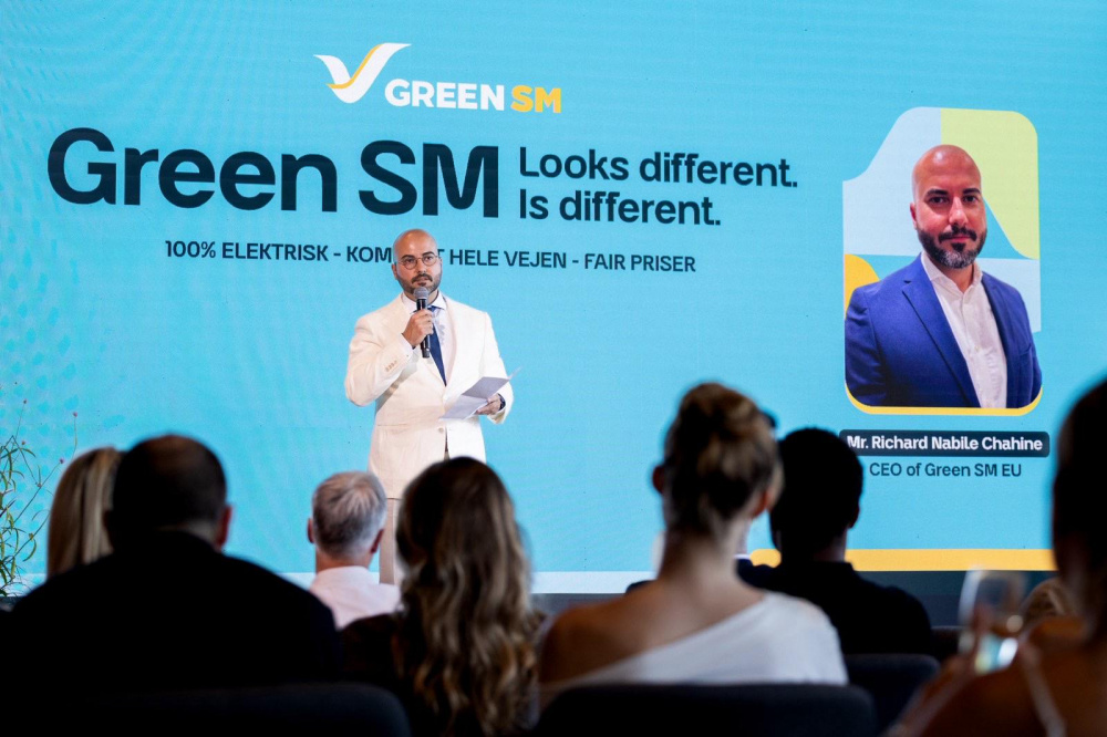 Ông Richard Nabil Chahine, Tổng Giám đốc Green SM châu Âu, phát biểu chào mừng tại sự kiện khai trương Green SM tại Đan Mạch