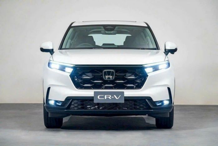 Giá xăng dầu trưa nay 10/8: E10 ‘sáng cửa’ về dưới 18.000 đồng/lít, RON 92 đã rẻ hơn 8.300 đồng, giá lăn bánh Honda CR-V ảnh 3