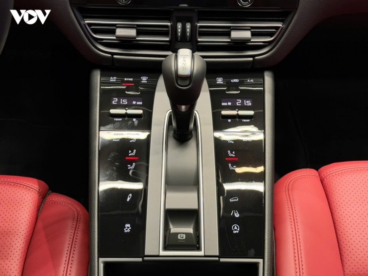 Ngắm bộ đôi Porsche Macan