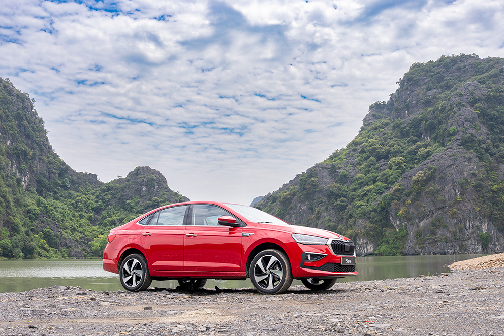 Skoda Slavia gây ấn tượng sau một năm ra mắt thị trường Việt Nam nhờ các trang bị đề cao tính thực dụng.