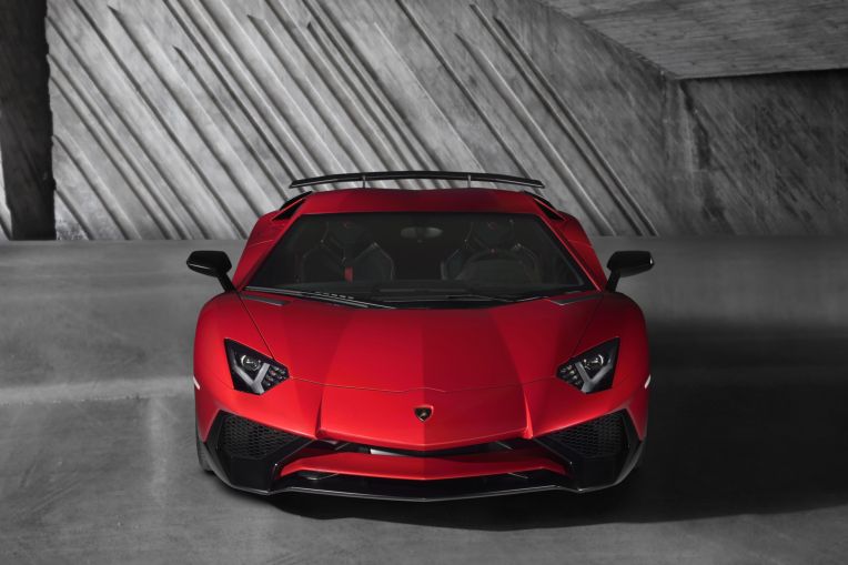 Hình Lamborghini SV