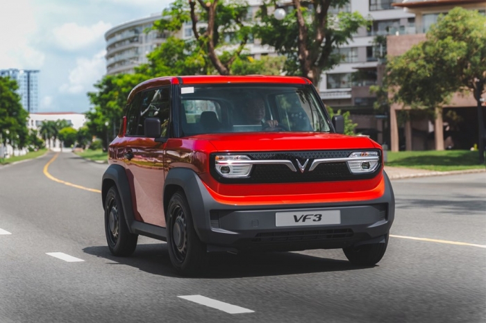 Giá xăng dầu hôm nay 27/7: Dầu diesel giảm 19.000 đồng/lít, xăng RON 92 và E10 rất gần đáy, giá lăn bánh VinFast VF 3 ảnh 2